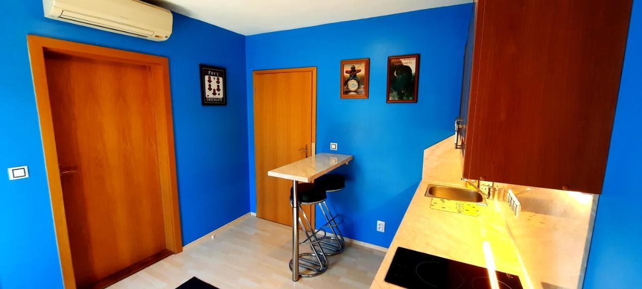 Pool Apartments Карлові Вари Екстер'єр фото