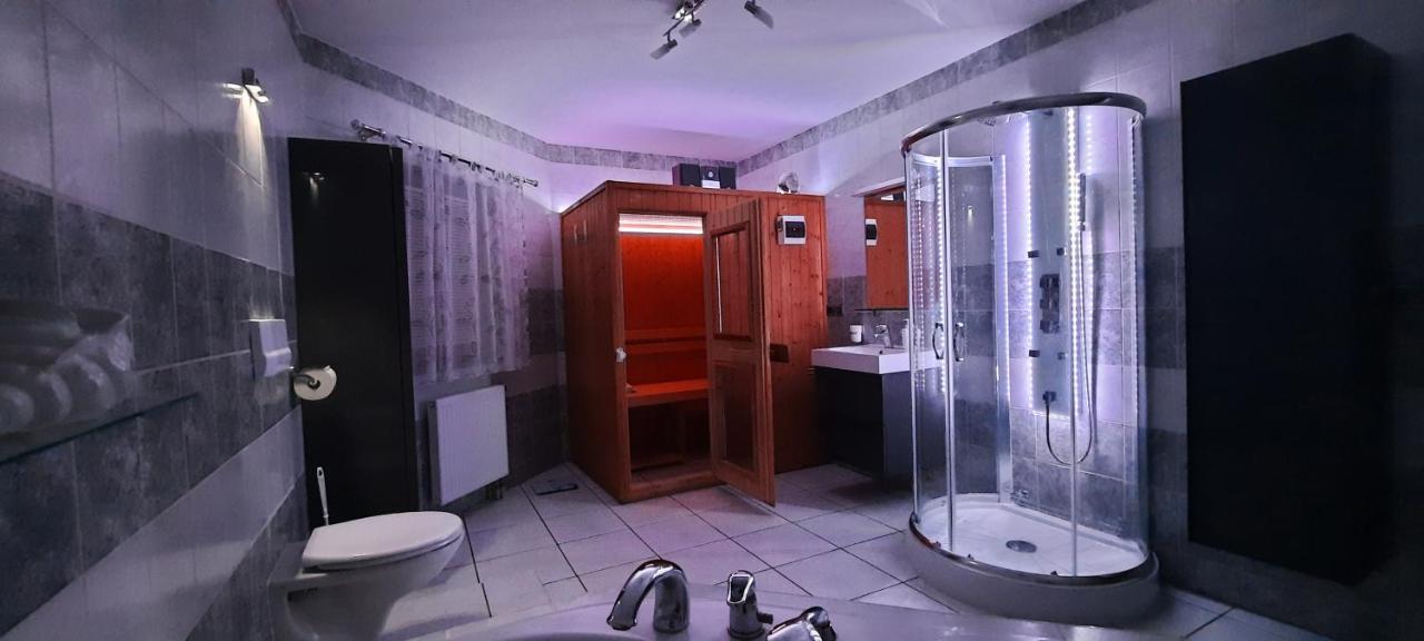 Pool Apartments Карлові Вари Екстер'єр фото