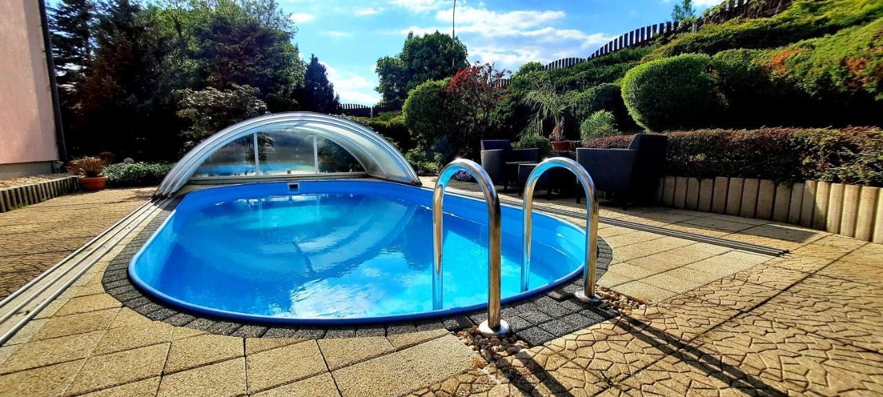 Pool Apartments Карлові Вари Екстер'єр фото