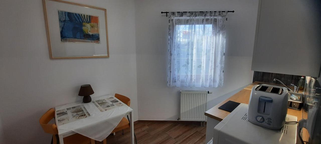 Pool Apartments Карлові Вари Екстер'єр фото