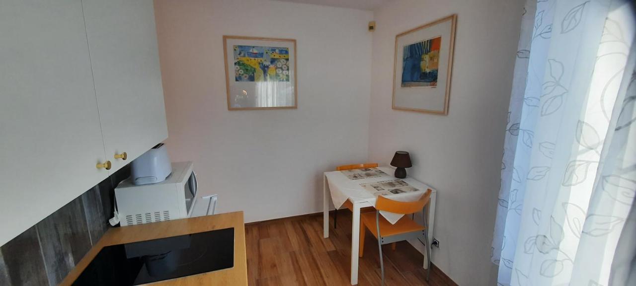 Pool Apartments Карлові Вари Екстер'єр фото