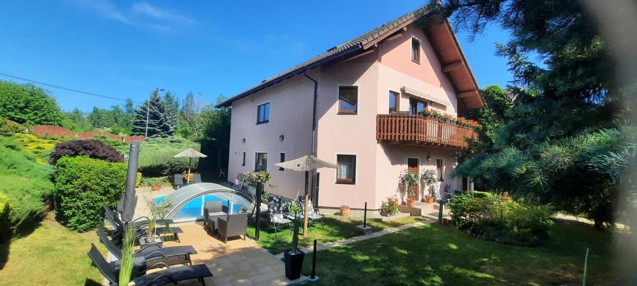 Pool Apartments Карлові Вари Екстер'єр фото